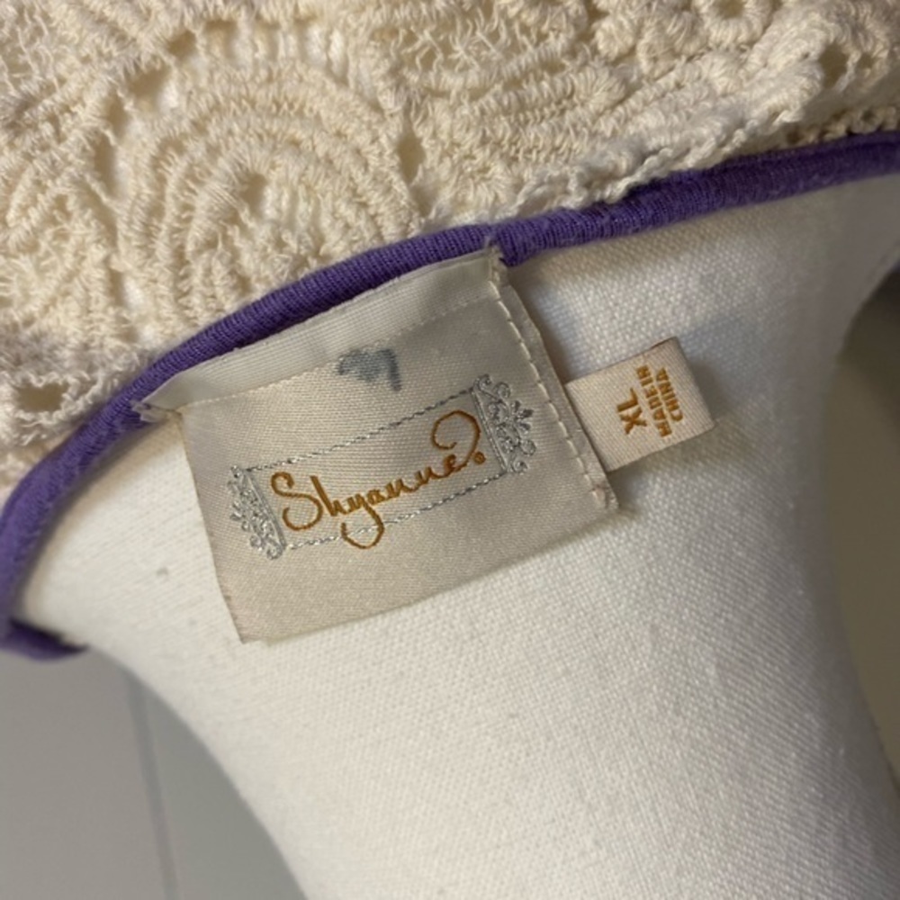 Shyanne Purple with White Lace Top‎ - Picture 4 of 7